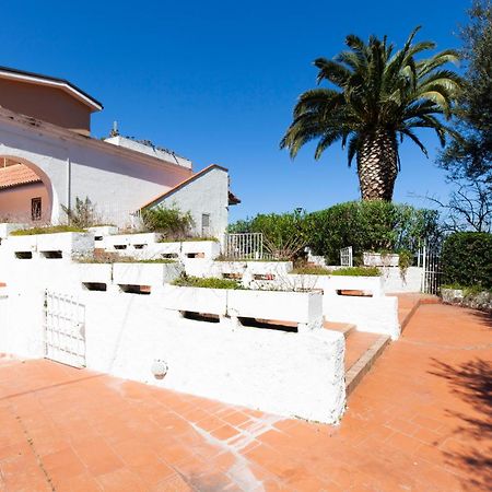 מסה לוברנסה Un Paradiso A Sorrento Con Piscina מראה חיצוני תמונה