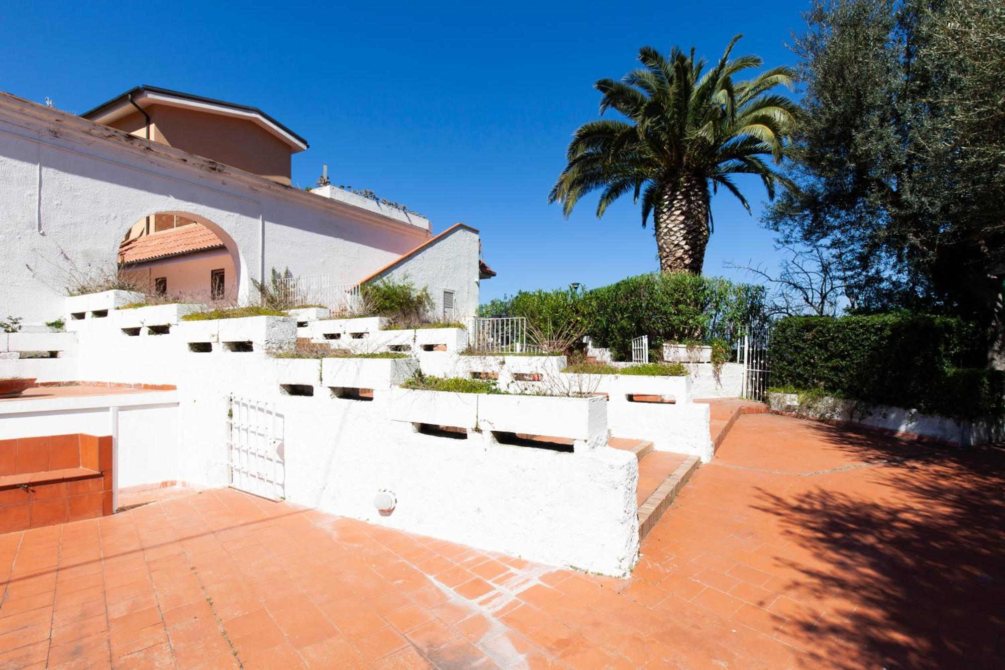 מסה לוברנסה Un Paradiso A Sorrento Con Piscina מראה חיצוני תמונה