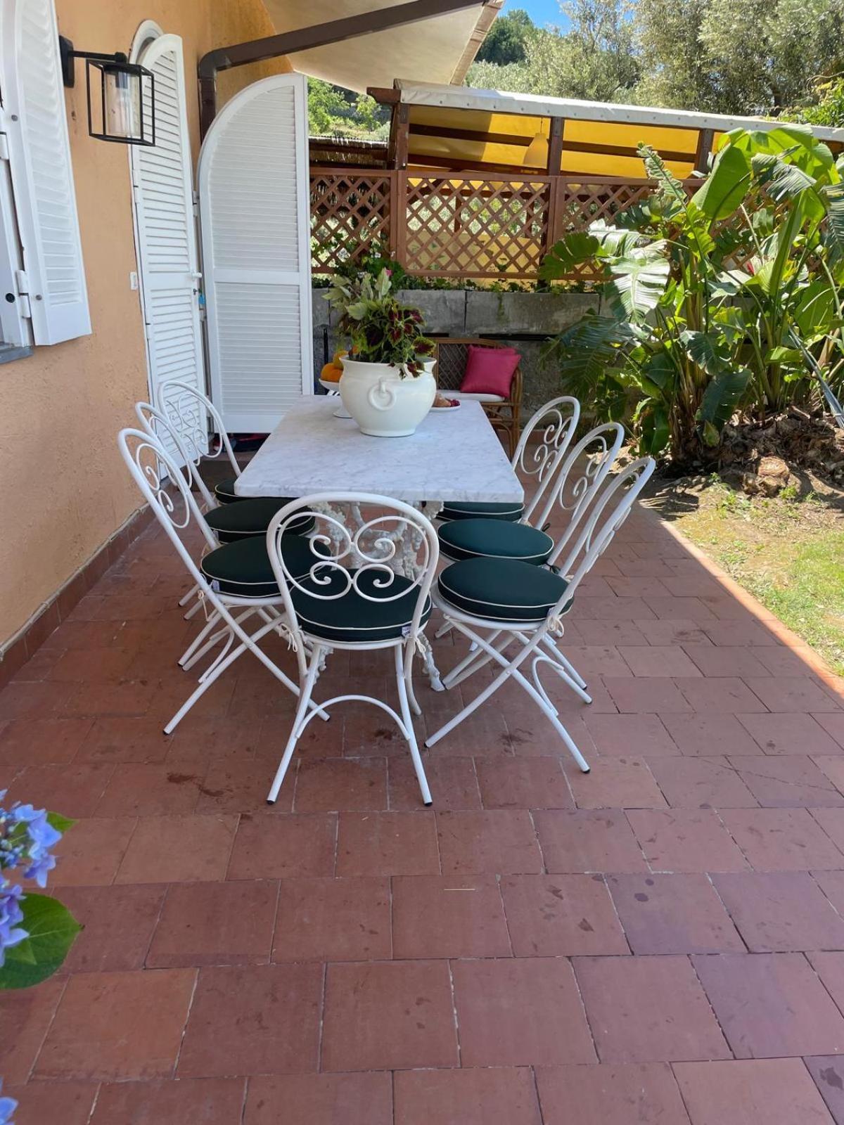 מסה לוברנסה Un Paradiso A Sorrento Con Piscina מראה חיצוני תמונה